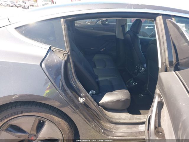 2018 TESLA MODEL 3 5YJ3E1EB2JF077177 Photo 7