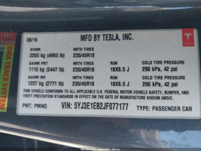 2018 TESLA MODEL 3 5YJ3E1EB2JF077177 Photo 8