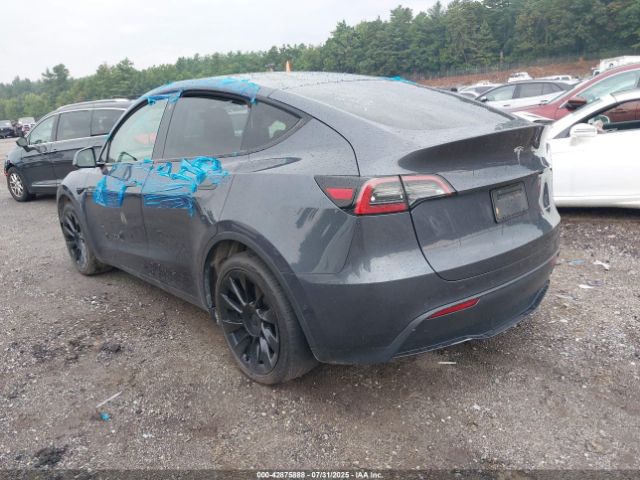 2022 TESLA MODEL Y 7SAYGDEEXNF387260 Photo 2
