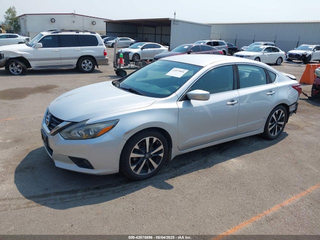 1N4AL3AP8HN324763 Nissan 2017