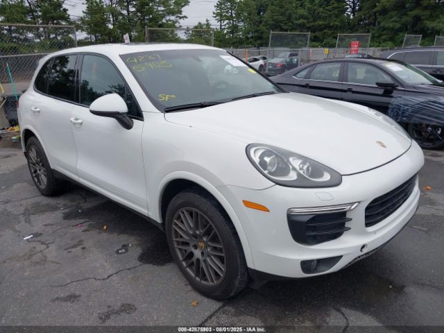 2018 PORSCHE CAYENNE WP1AA2A27JKA02734 Photo 0
