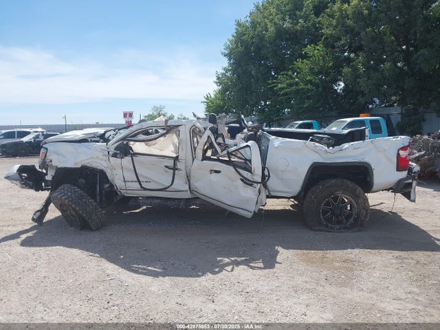 1GT42WEY8KF211914 GMC Sierra 3500hd Denali