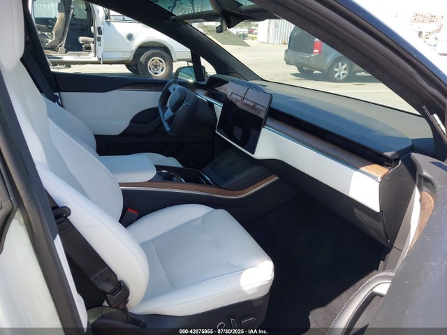 2022 TESLA MODEL X 7SAXCAE56NF349742 Photo 4
