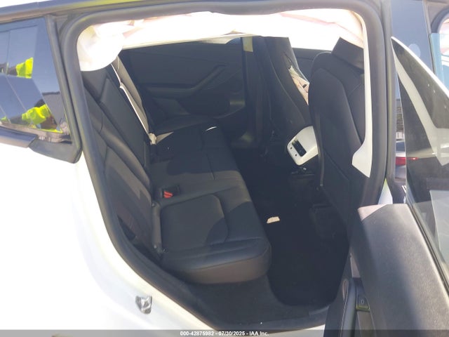 2023 TESLA MODEL Y 7SAYGDED8PF940577 Photo 7