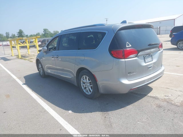 Chrysler Pacifica 2020 2C4RC1BG6LR283948 Image 3