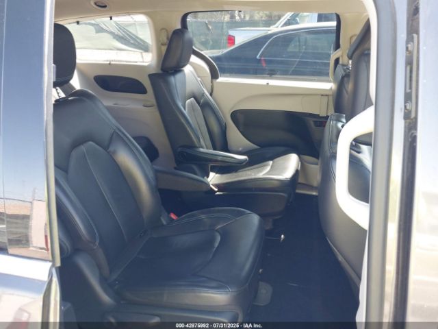 2021 CHRYSLER PACIFICA HYBRID 2C4RC1L75MR577082 Photo 7