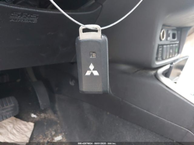 2020 MITSUBISHI OUTLANDER JA4AZ3A33LZ025361 Photo 10