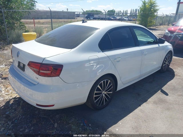 3VWD17AJ7HM351315 Volkswagen 1.8 tsi