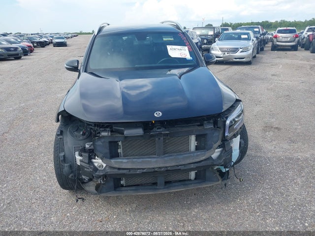 W1N4M4GB6PW289728 Mercedes-Benz m260
