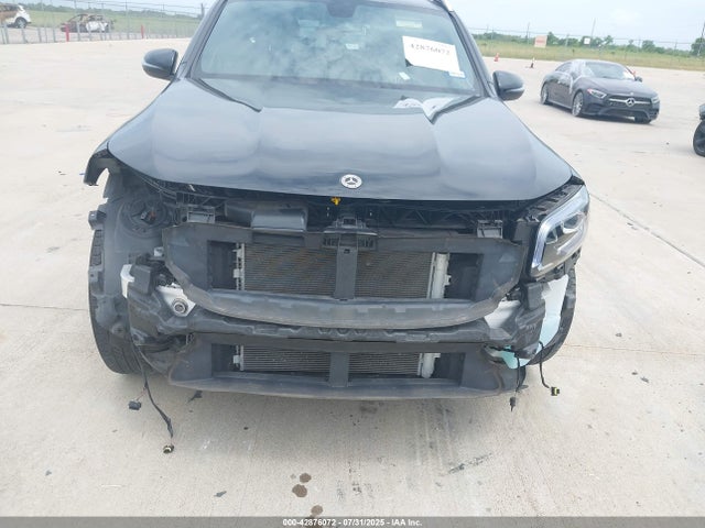 W1N4M4GB6PW289728 Mercedes-Benz m260
