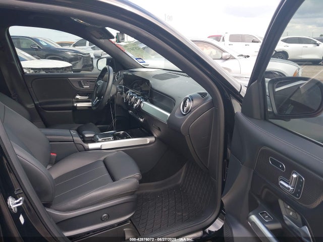 W1N4M4GB6PW289728 Mercedes-Benz m260