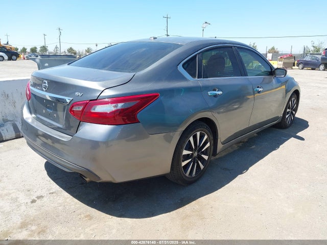 1N4AL3AP9JC112309 Nissan 2018