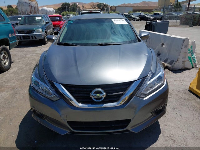 1N4AL3AP9JC112309 Nissan 2018