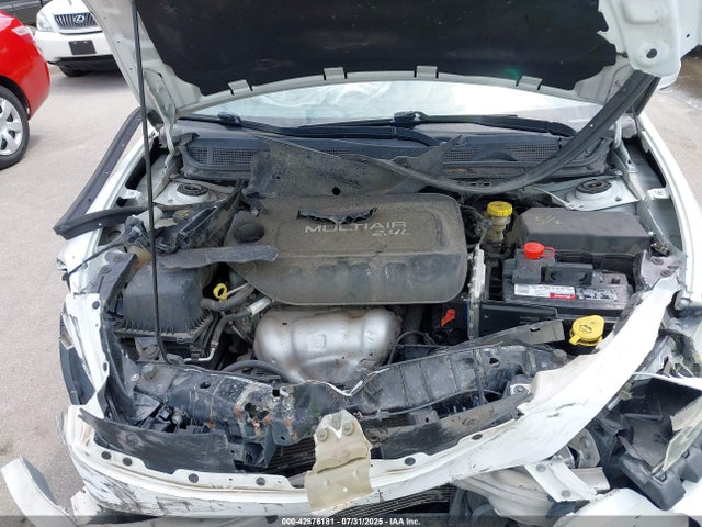 1C3CDFCB5FD242533 Dodge Dart
