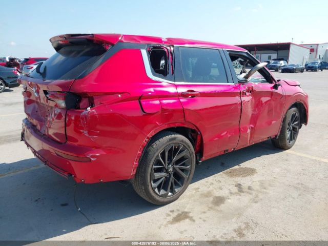 2022 MITSUBISHI OUTLANDER JA4J3UA8XNZ082145 Photo 3