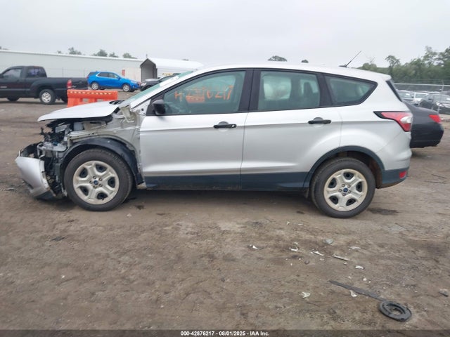 1FMCU0F71JUA17739 Ford 2.5l i-vct