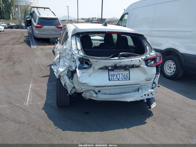 JF1GUHJC3R8872140 Subaru na