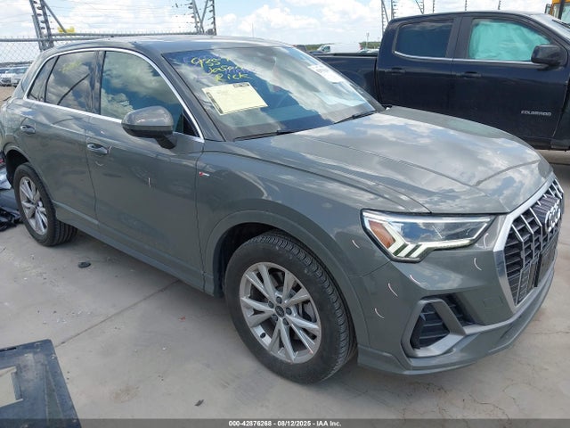 2023 AUDI Q3 WA1DECF38P1039312 Photo 0