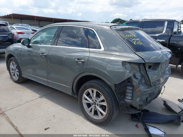 2023 AUDI Q3 WA1DECF38P1039312 Photo 2