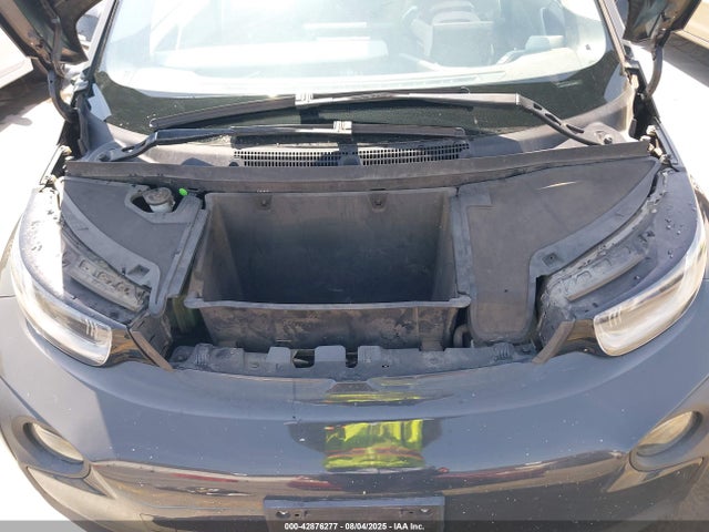 WBY1Z4C5XFV500489 BMW I3