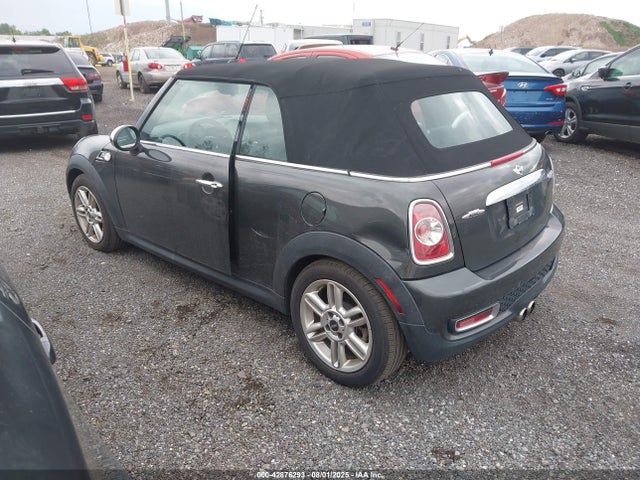2013 MINI CONVERTIBLE WMWZP3C53DT551309 Photo 2