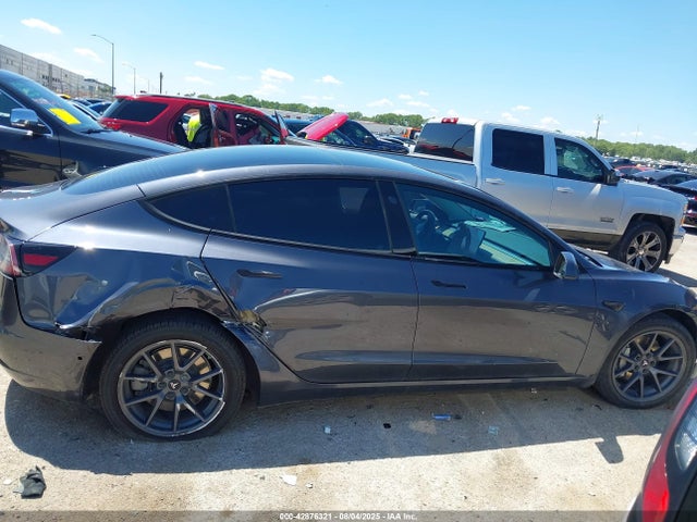 Tesla 2022 2022 5YJ3E1EB3NF271903 Image 12