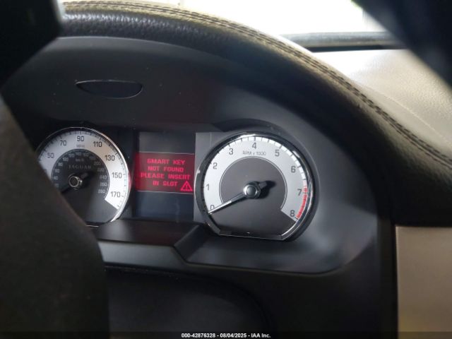 2011 JAGUAR XF SAJWA0FB3BLS19456 Photo 6