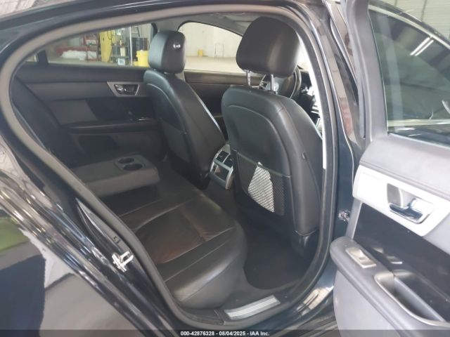 2011 JAGUAR XF SAJWA0FB3BLS19456 Photo 7