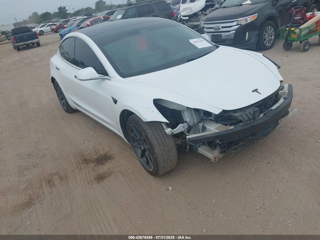 2019 TESLA MODEL 3 5YJ3E1EA5KF486587 Photo 0