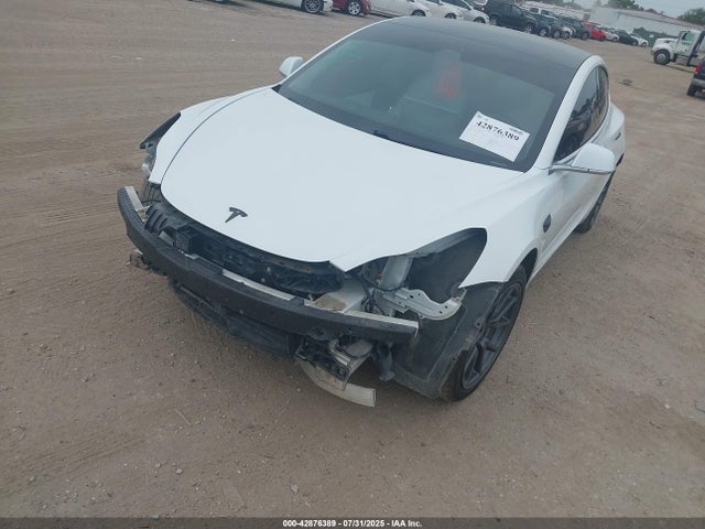 2019 TESLA MODEL 3 5YJ3E1EA5KF486587 Photo 1