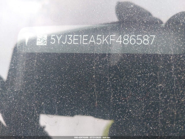 2019 TESLA MODEL 3 5YJ3E1EA5KF486587 Photo 8