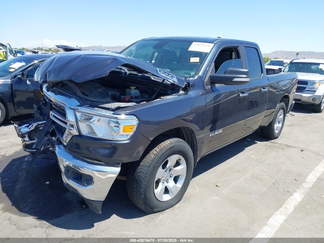 RAM 1500 2019 1C6RREBT8KN869413 Image 2