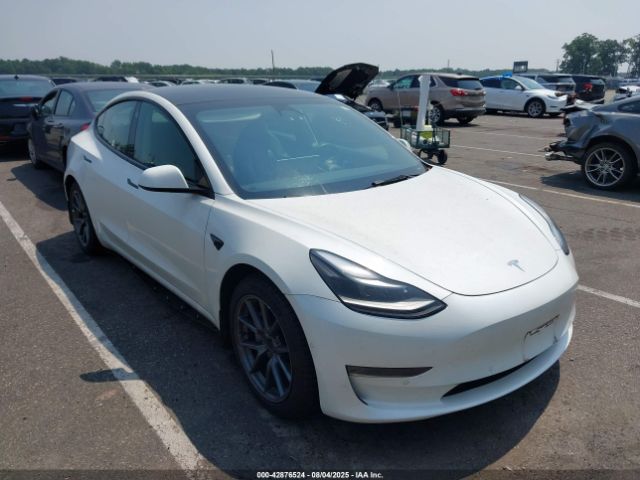 2022 TESLA MODEL 3 5YJ3E1EB1NF197848 Photo 0