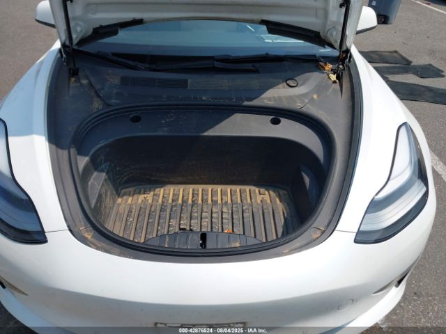 2022 TESLA MODEL 3 5YJ3E1EB1NF197848 Photo 9