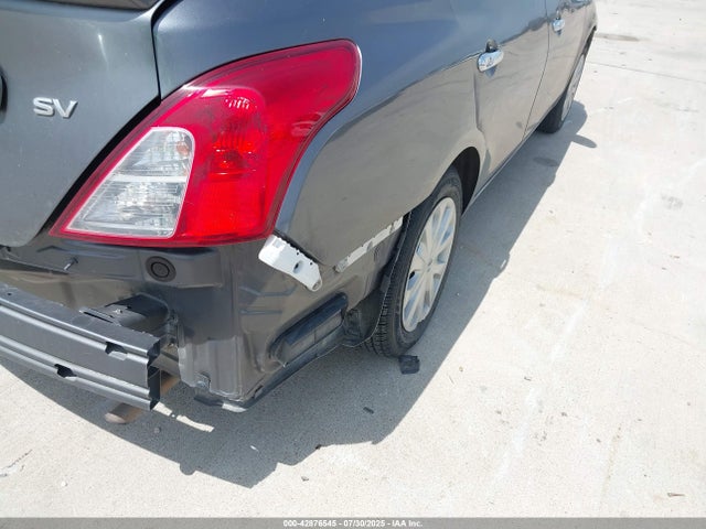 3N1CN7AP5JL851057 Nissan 2018