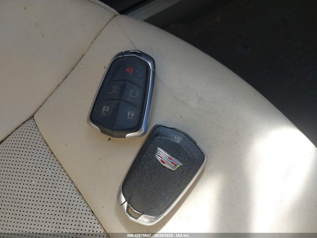 2021 CADILLAC XT5 1GYKNDRS0MZ128174 Photo 10