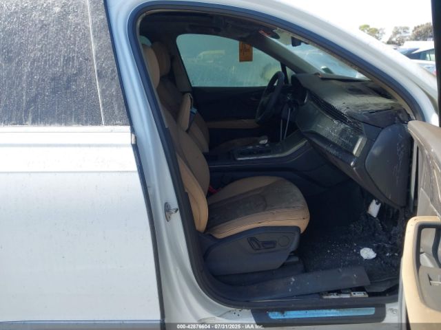 2025 AUDI Q7 WA1AVBF70SD004951 Photo 4
