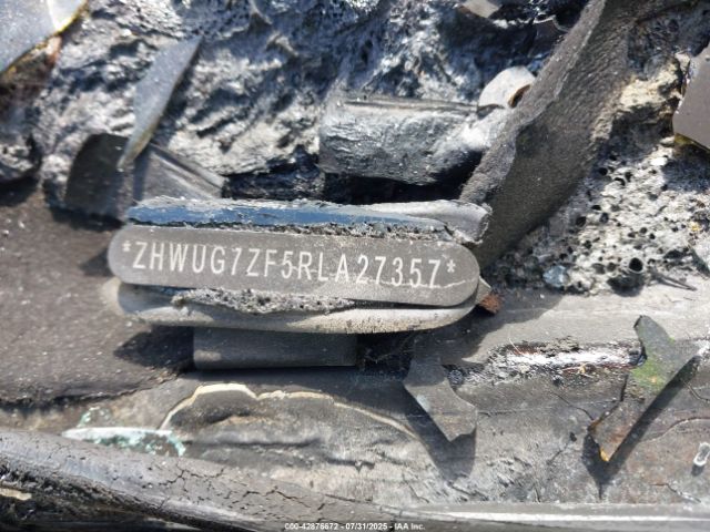 2024 LAMBORGHINI HURACAN STERRATO ZHWUG7ZF5RLA27357 Photo 8