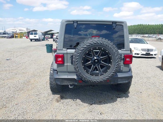 1C4HJXEN7MW608579 Jeep Wrangler Unlimited Sahara Altitude 4x4