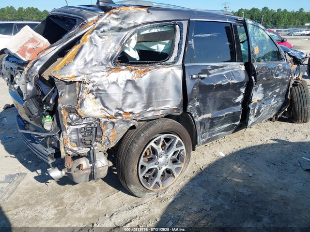1C4RJFBG9JC121577 Jeep Grand Cherokee