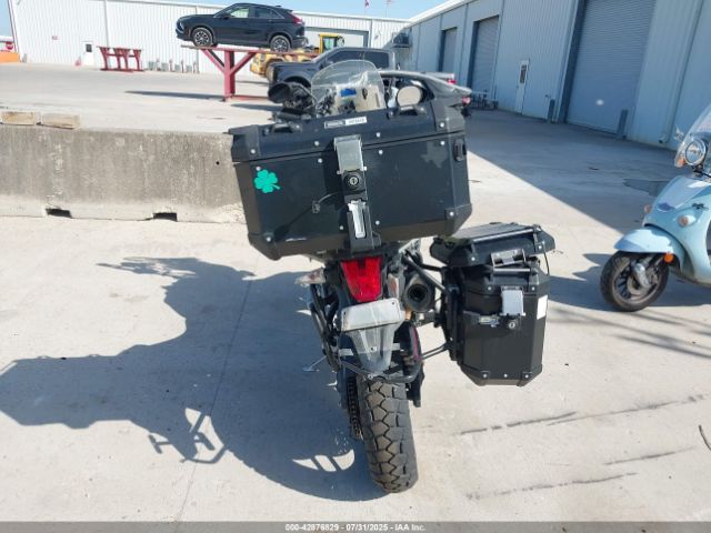 2012 TRIUMPH MOTORCYCLE TIGER SMTE05BF6CJ510647 Photo 5