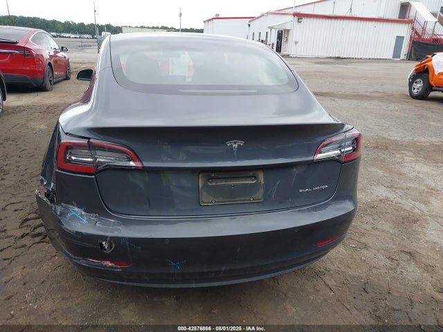 5YJ3E1EB7NF129537 Tesla MODEL 3