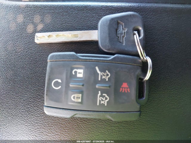 1GNSKJKC7FR221848 Chevrolet l83 - vvt, active fuel management, aluminum
