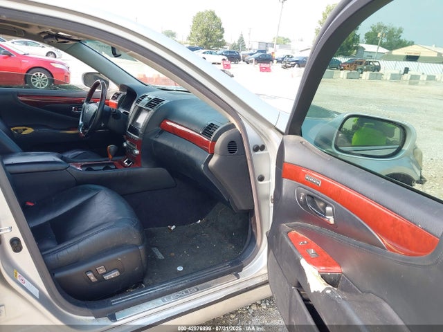 Продажа на аукционе авто 2012 Lexus Ls 460, vin: JTHCL5EF5C5015145, номер лота: 42876899