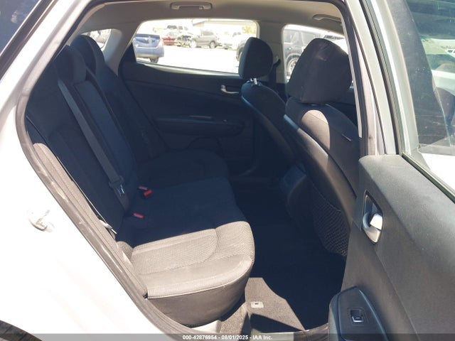 5XXGT4L33KG305674 KIA gdi