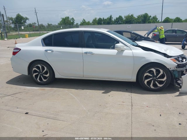 Honda k24w1 2017 1HGCR2F07HA138891 Image 13