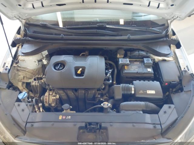 2019 HYUNDAI ELANTRA 5NPD74LF6KH497582 Photo 9