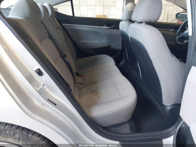 2019 HYUNDAI ELANTRA 5NPD74LF6KH497582 Photo 7