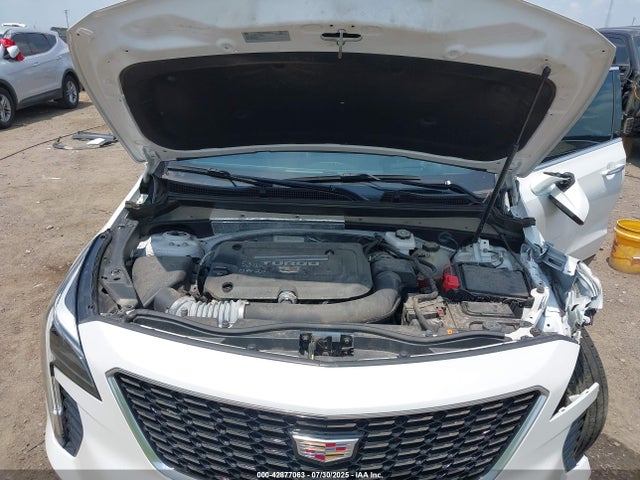 2023 CADILLAC XT4 1GYFZCR4XPF100549 Photo 9