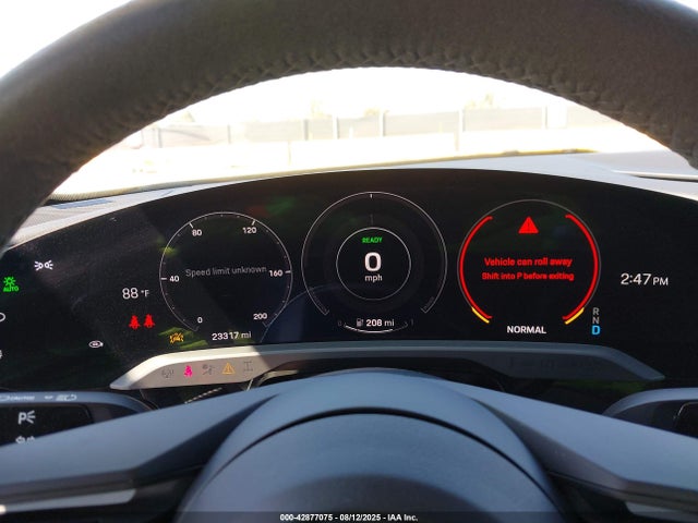 Porsche Taycan 2021 WP0AA2Y16MSA13648 Image 17